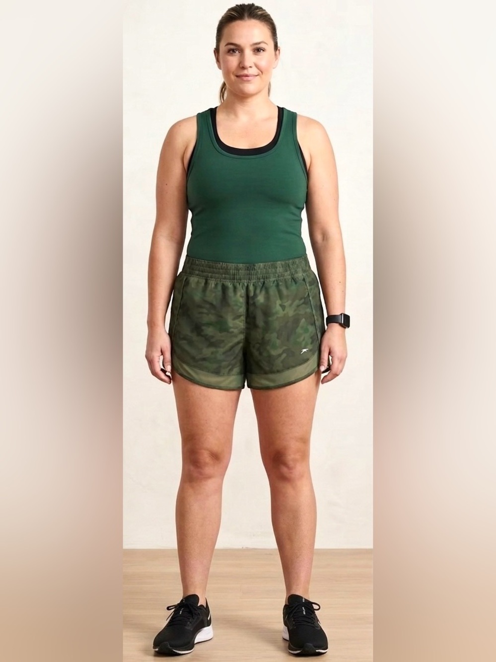 Women’s Camo Mesh 4 Inch Athletic Run Shorts Sz XL Gym Fitness Active